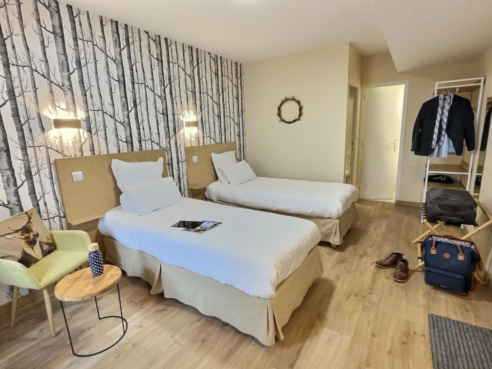 Logis Hotel Du Cygne Bracieux Camera foto